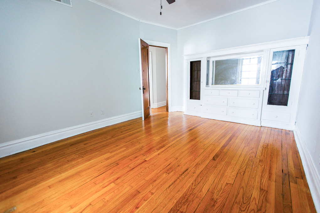 1104 N. Oakley Blvd. 1104 N. Oakley Blvd., Chicago, IL 60622 West Town - Leasing by Cross Street